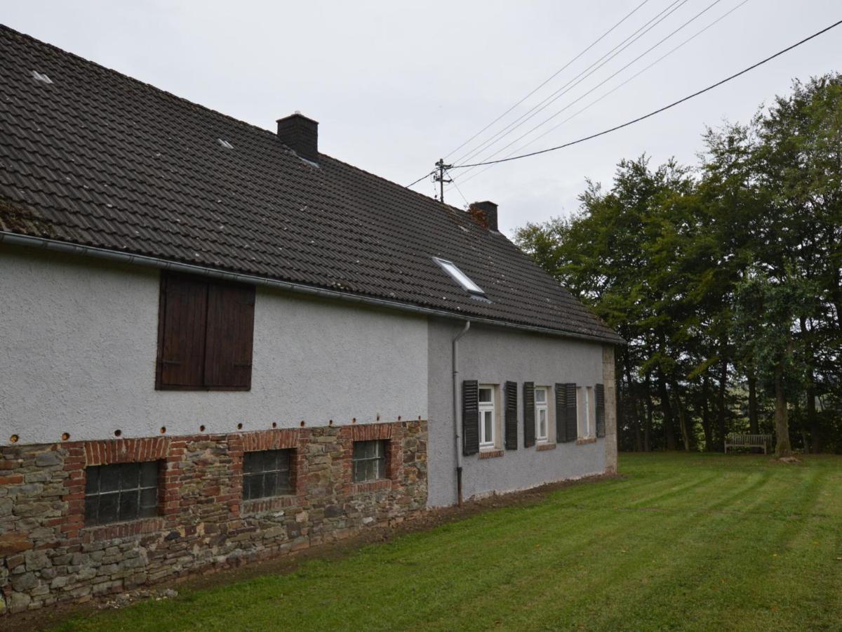 Cozy Holiday Home In Neuendorf With Garden Εξωτερικό φωτογραφία